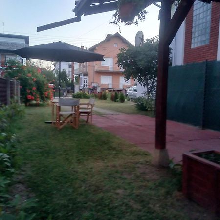 Lena! Apartment คลาโดโว ภายนอก รูปภาพ